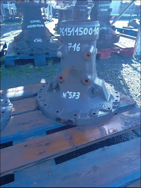 Pièce CARTER DE TROMPETTE NU PONT AR GAUCHE pour FENDT 716 FAVORIT
