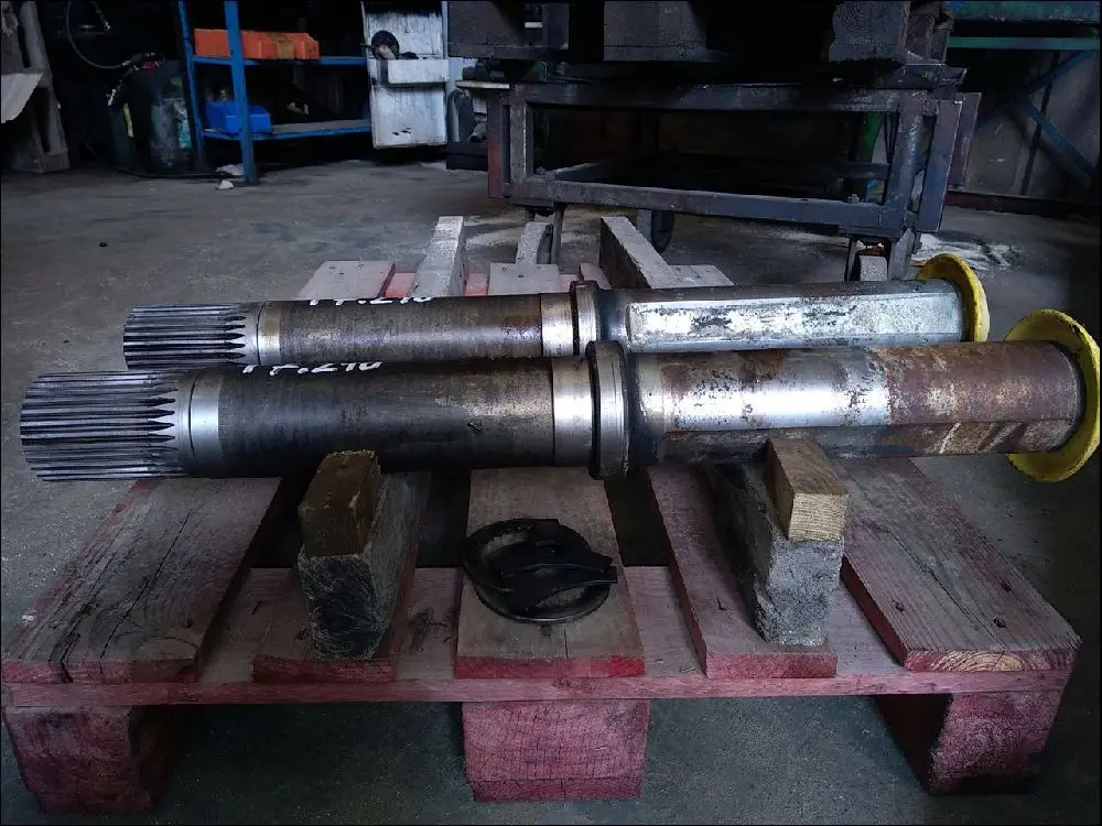 Pièce ARBRE DE ROUE PONT AR DROIT pour NEW HOLLAND T7.210