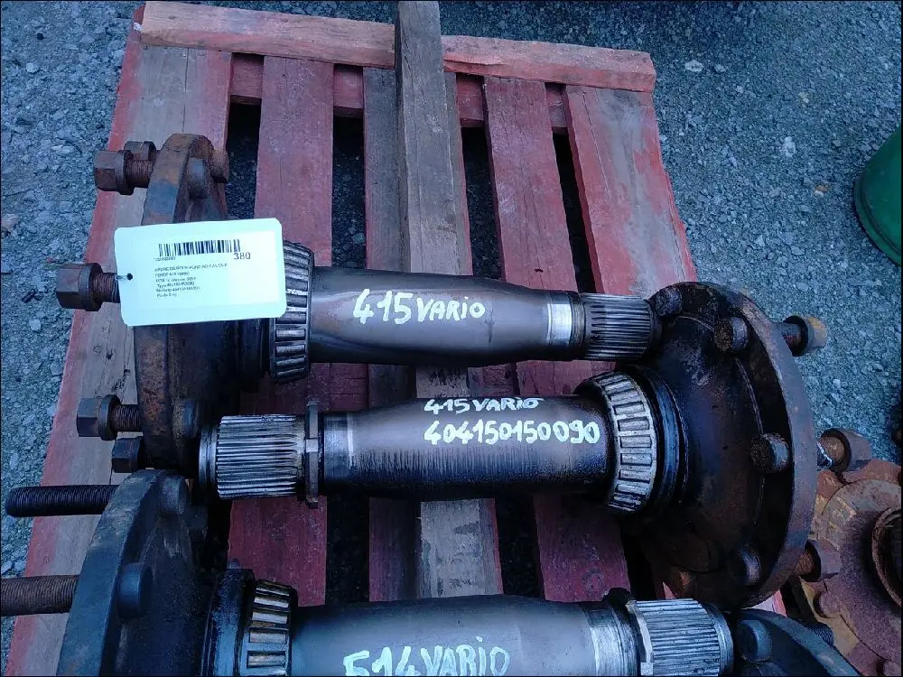 Pièce ARBRE DE ROUE PONT AR DROIT pour FENDT 514 VARIO