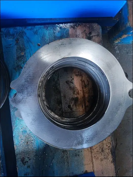 Pièce DISQUE INTERMEDIAIRE pour FENDT 714S4           716S4        724S4