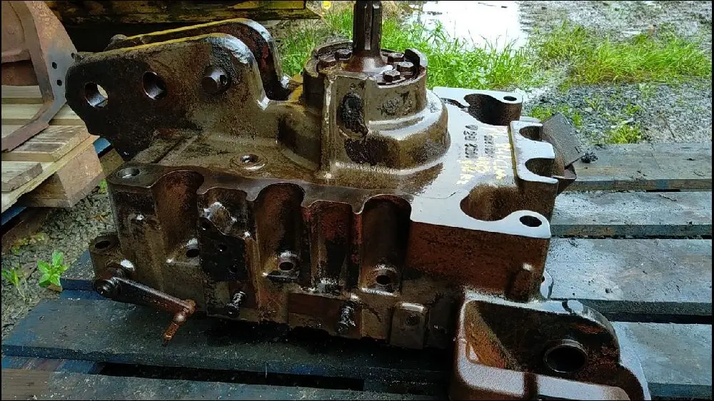 Pièce CARTER DE PDF pour CLAAS ARES 816 RZ