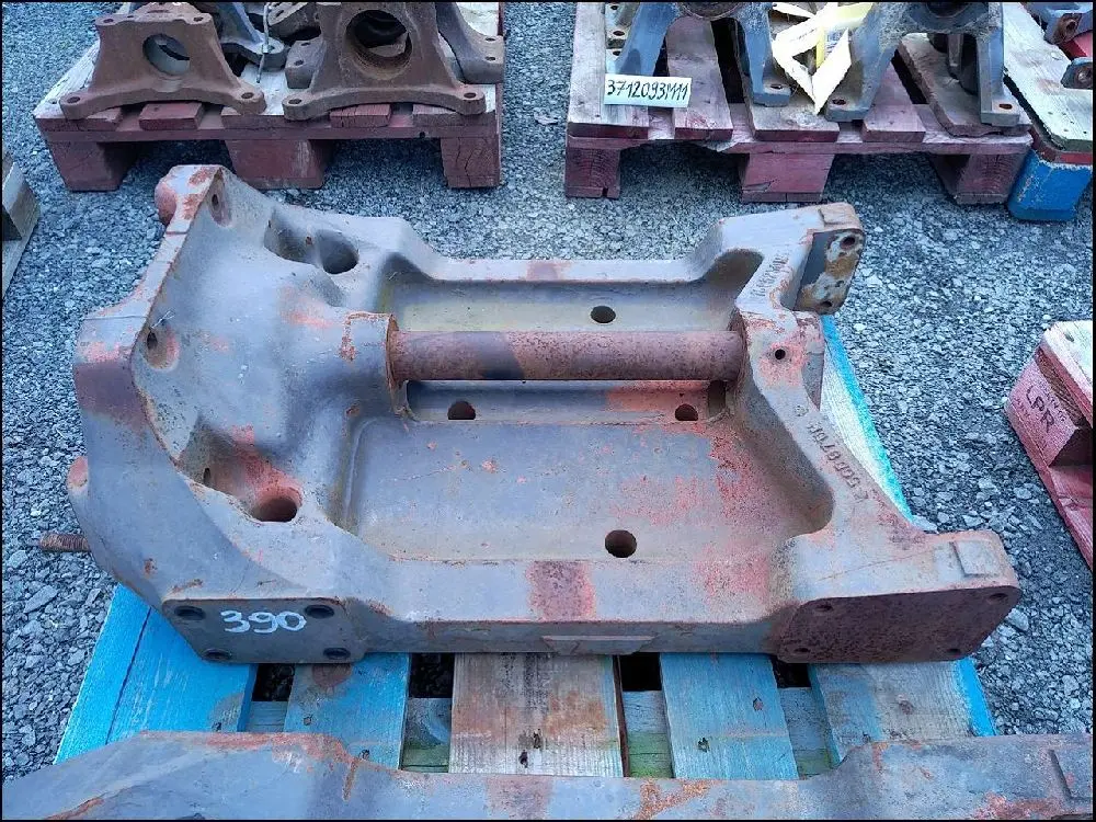 Pièce BERCEAU-BALANCIER PONT AV 2RM pour MASSEY FERGUSON 390