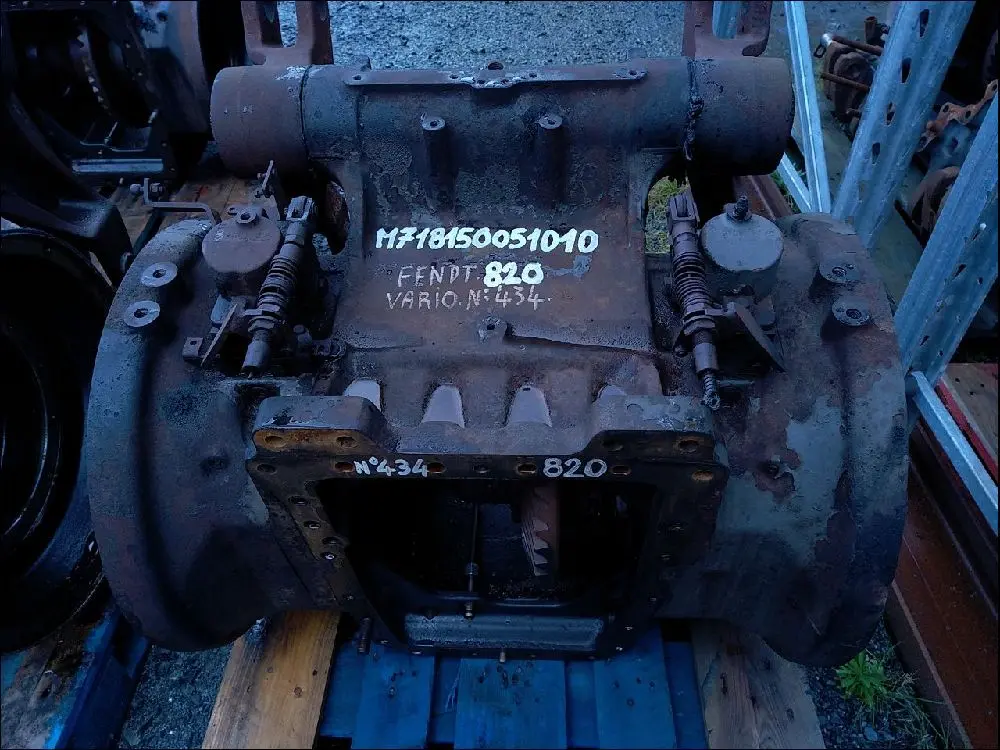 Pièce COUPLE CONIQUE PONT AR pour FENDT 820 VARIO