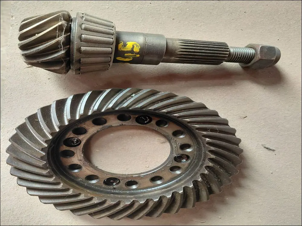Pièce NEZ DE PONT DIFFERENTIEL pour JOHN DEERE 6600