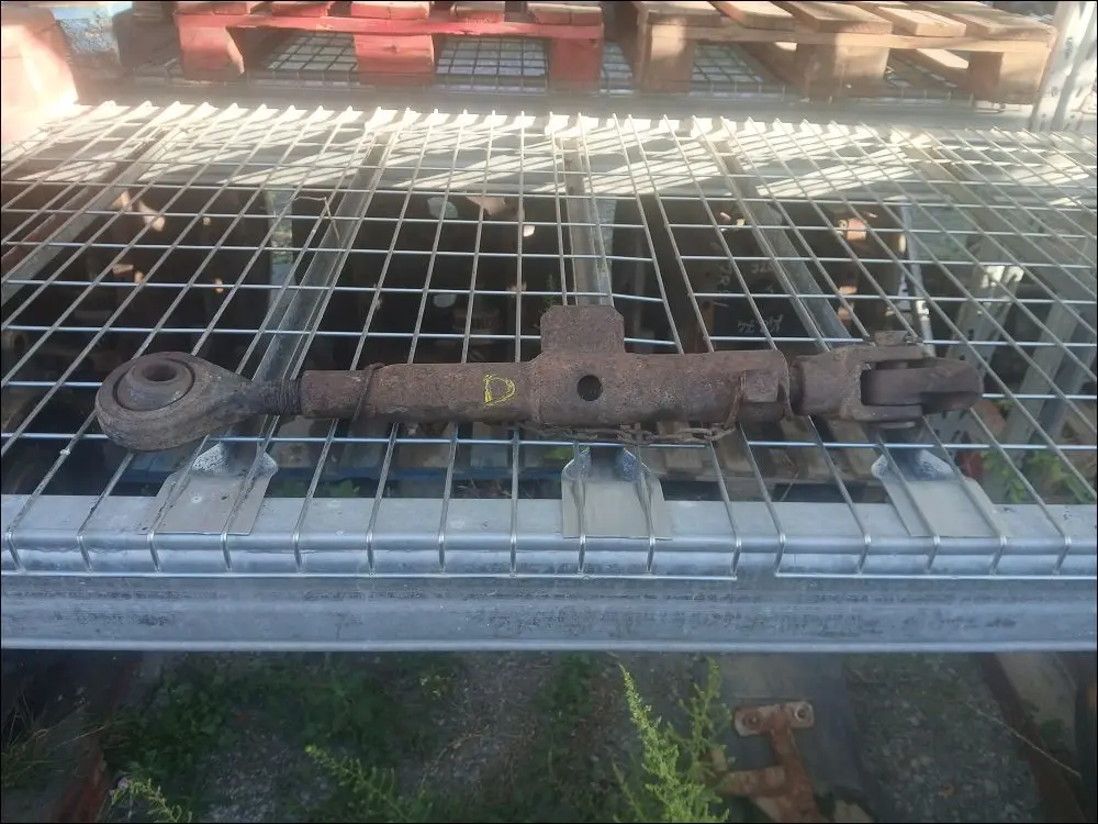 Pièce STABILISATEUR DE RELEVAGE DROIT pour DEUTZ-FAHR AGROTRON M600