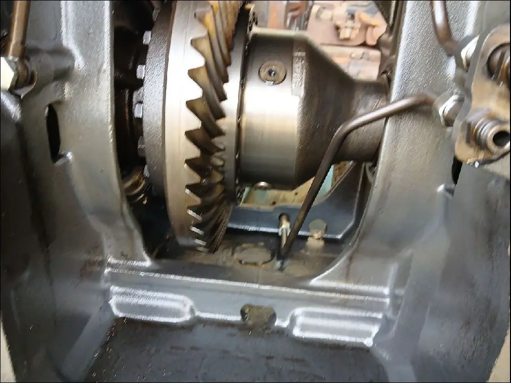 Pièce COUPLE CONIQUE PONT AR pour MASSEY FERGUSON 7465
