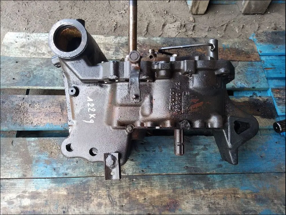 Pièce CARTER DE PDF pour VALTRA N122 VERSU