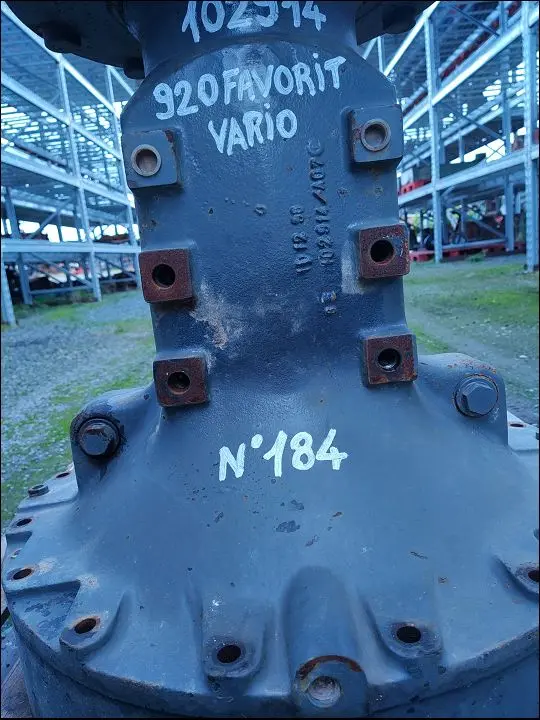 Pièce CARTER DE TROMPETTE NU PONT AR GAUCHE pour FENDT 920 FAVORIT VARIO