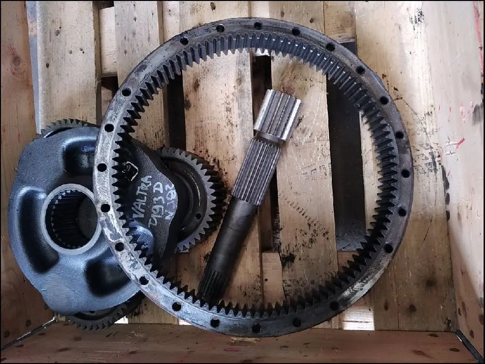 Pièce REDUCTEUR PONT AR pour VALTRA T193