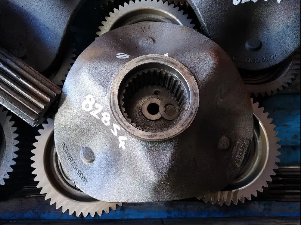 Pièce REDUCTEUR PONT AR pour FENDT 828 S4